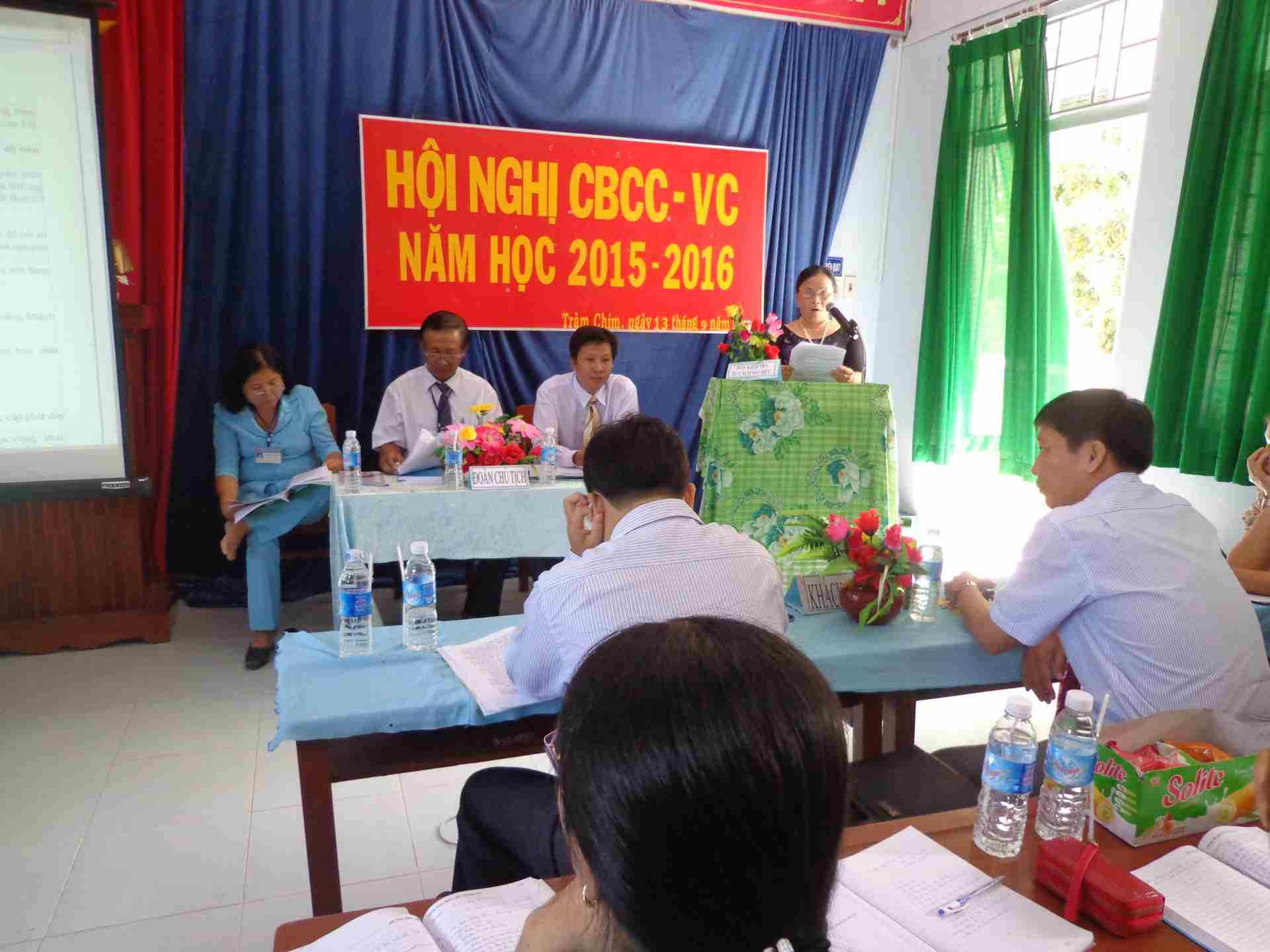 HỘI NGHỊ CBCCVC